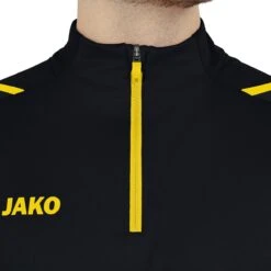 JAKO Langarmshirt Ziptop Challenge - Fleece-Innenseite, Zip-Reissverschluss - Schwarz/gelb Herren -Head || Wilson || YONEX Verkaufsgeschäft Jako Langarmshirt Challenge 8621 803 3 1200x1200 1