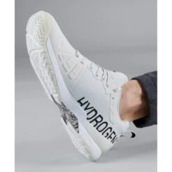 Prince Tennisschuhe By Hydrogen Tour Pro Lite Allcourt Weiss Herren -Head || Wilson || YONEX Verkaufsgeschäft Prince DPSHA1 WHT Tennisschuh Pro Tour Lite 2 1200x1200 1