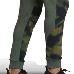 ADIDAS PERFORMANCE Aktion Noch Gültig Klicken Sie Auf Das Icon, Um Eine Erklärung Zu Erhalten. Adidas Freizeit-Jogginghose Polar Fleece Nature Print Lang Grün Herren -Head || Wilson || YONEX Verkaufsgeschäft adidas HS3256 External Hose206 1200x1200 1